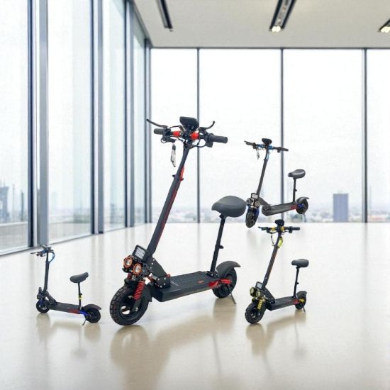 صورة سكوتر كهربائي عالي الأداء تصميم عصري